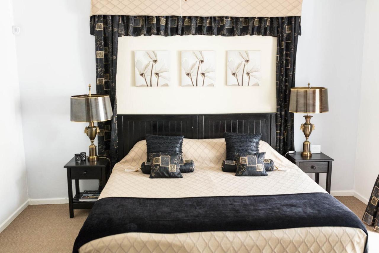 Church Hills Boutique Accommodation Riebeek-West Екстериор снимка
